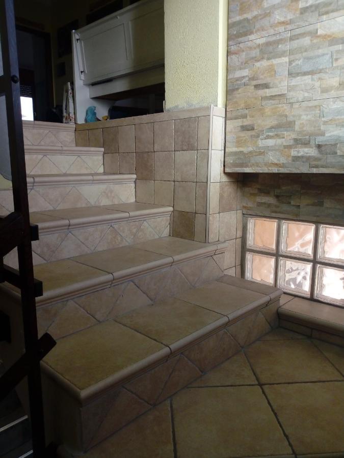 B&B Il Rifugio Del Lupo - E6721 Paringianu Екстериор снимка